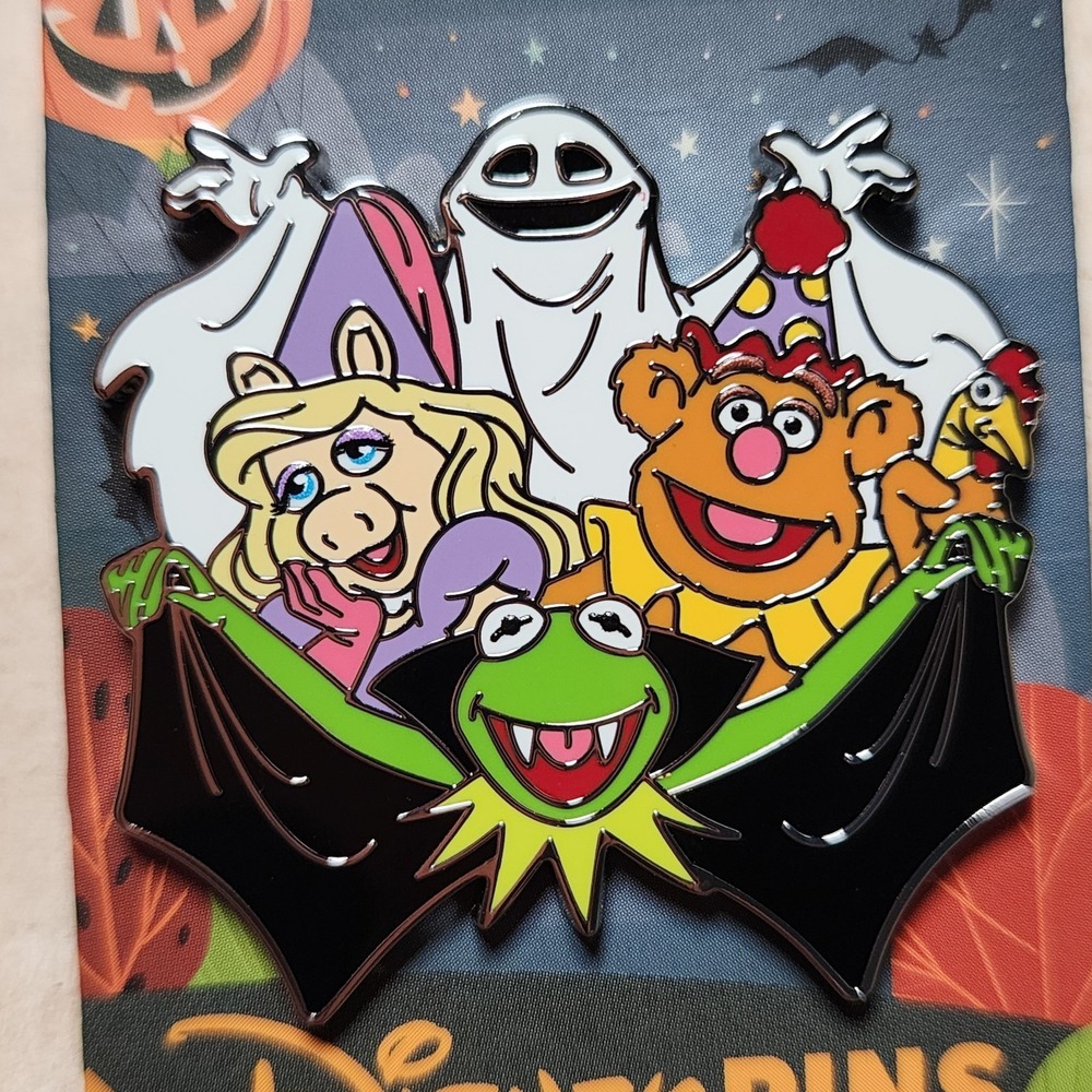 Disney Parks 2025 The Muppets Halloween Ghost Kermit Miss Piggy & Fozzie OE Pin